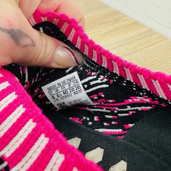 Adidas NMD R1 Primeknit Pink Rose women's sneaker Size 8 - Picture 10 of 11